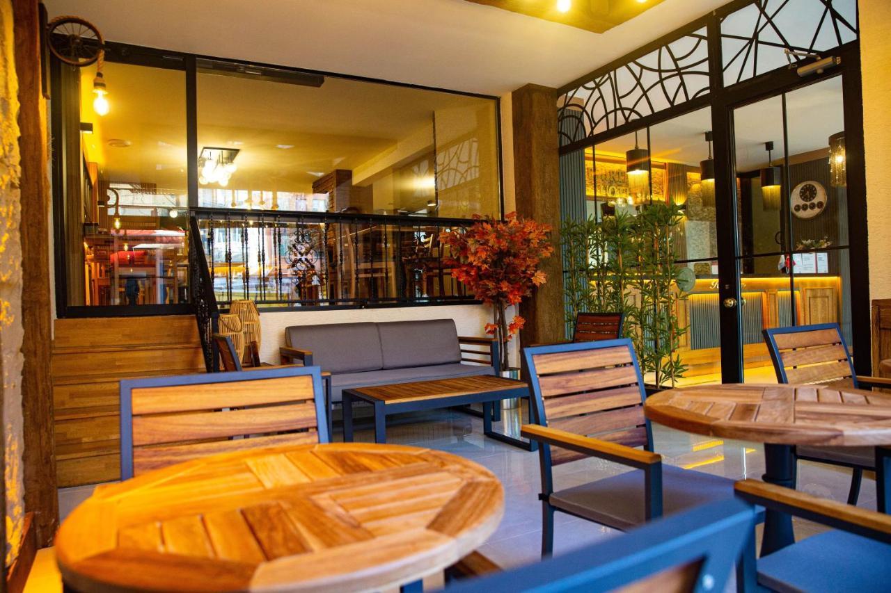 Emirtimes Hotel Kadikoey Istanbul Ngoại thất bức ảnh